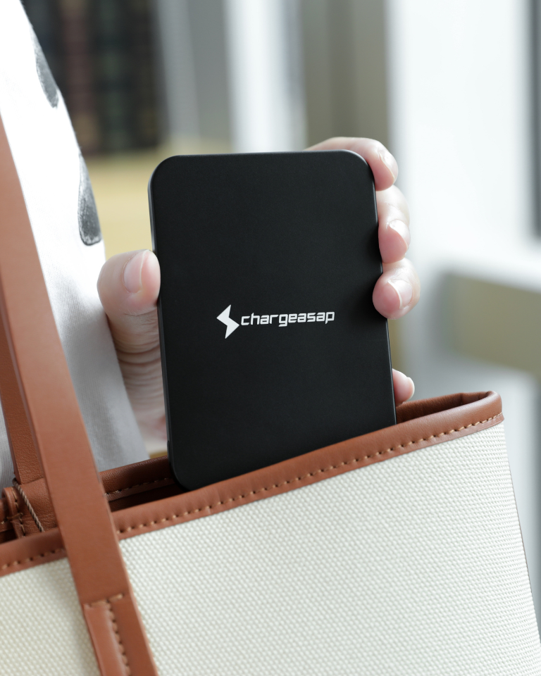 SlimCharge Magnetic Powerbank